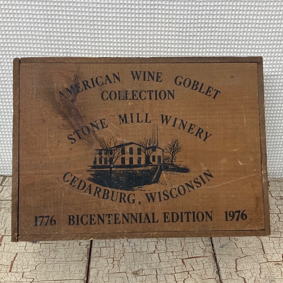 Wine Box - Picture 1 of 7